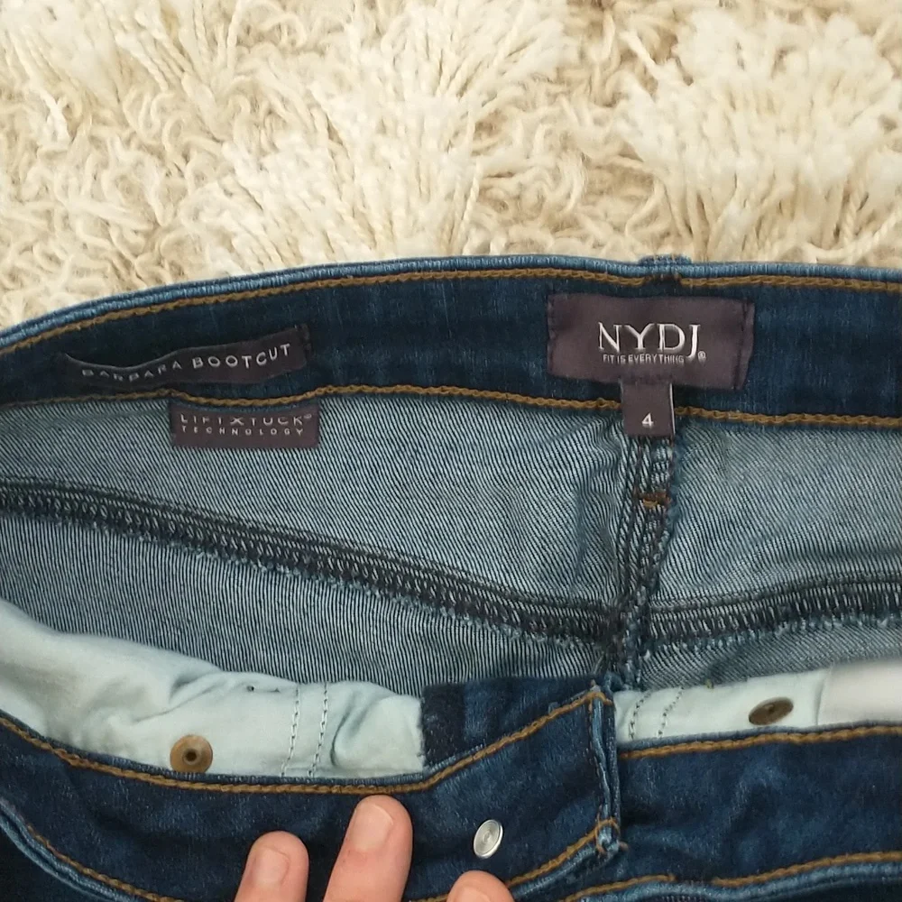 NYDJ Barbara Bootcut Jeans Size 4 - Picture 8 of 14